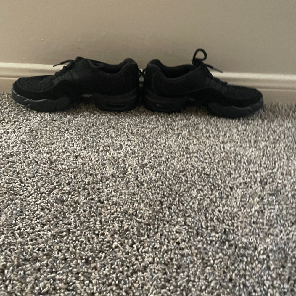 Boost Mesh Split Sole Dance Sneakers - Picture 4 of 7